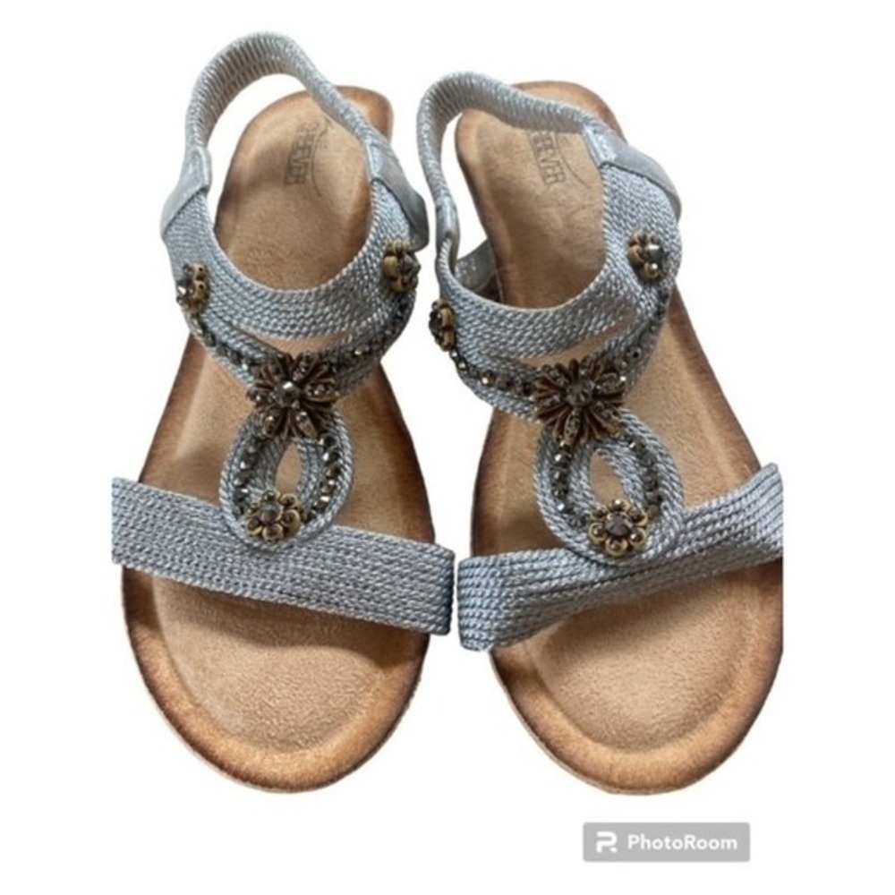 sandals size 8.5